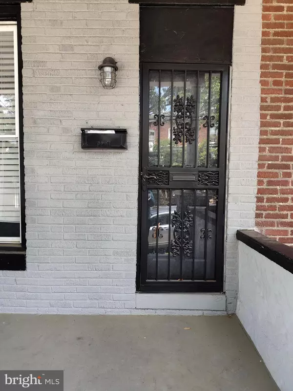Baltimore, MD 21218,633 E 30TH ST