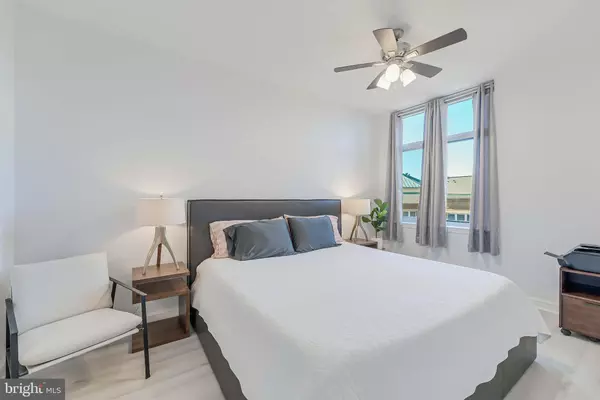 Reston, VA 20190,11990 MARKET ST #414