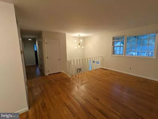 Newark, DE 19711,904 RAHWAY DR