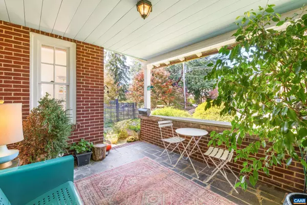 Charlottesville, VA 22902,674 EVERGREEN AVE