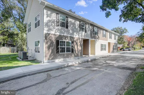 Greencastle, PA 17225,36 DAHLGREN ST E