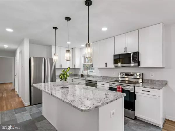 Summit Point, WV 25446,2311 SUMMIT POINT RD