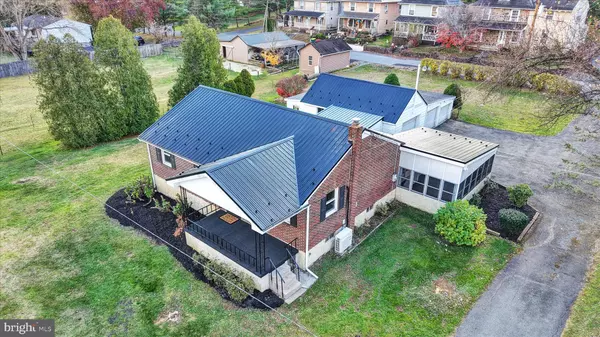 Reading, PA 19608,986 FRITZTOWN RD