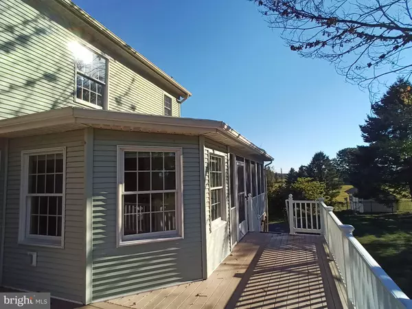 Harrisburg, PA 17111,878 BUTTERMILK CT