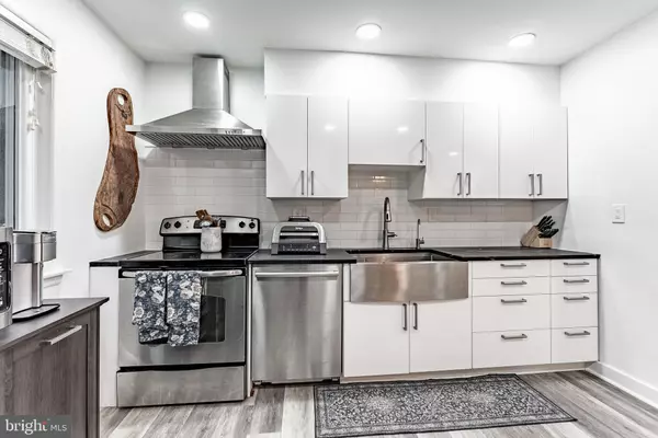 Reston, VA 20191,2045 WINGED FOOT CT