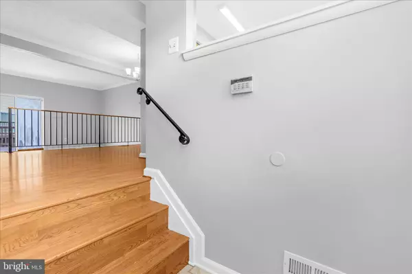 Owings Mills, MD 21117,970 JOSHUA TREE CT