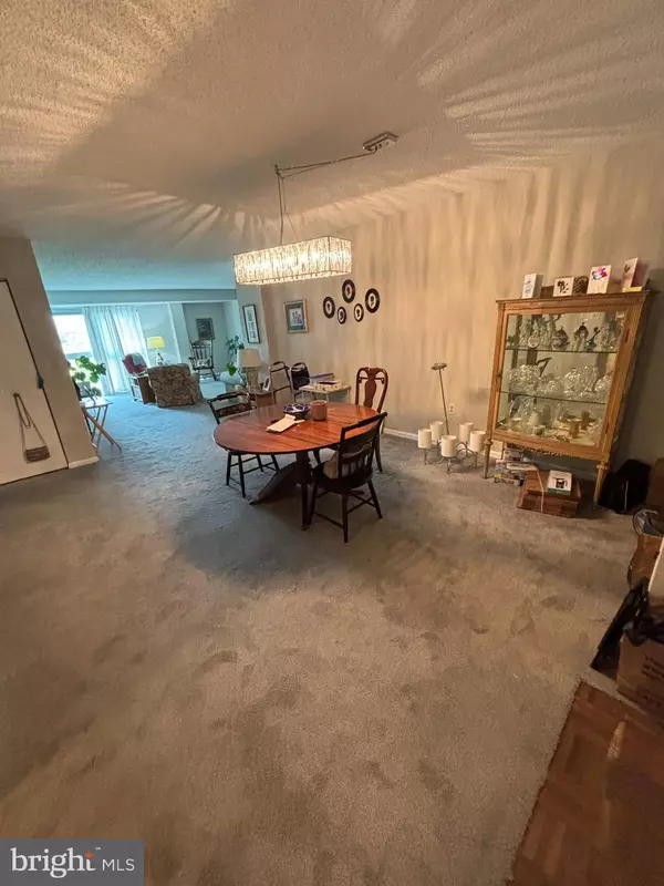 Baltimore, MD 21210,1040 DEER RIDGE DR #402