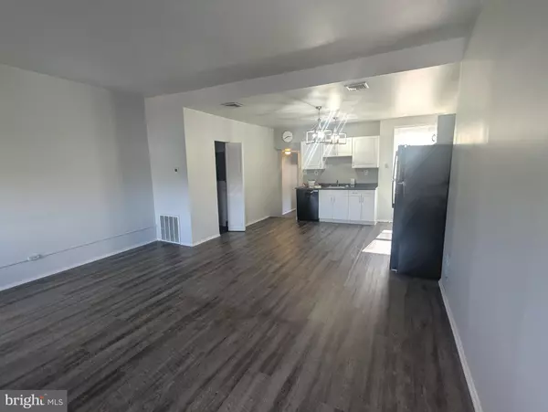 Philadelphia, PA 19130,2206 FAIRMOUNT AVE #3