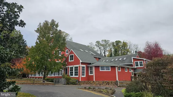 40-28 CONROW RD, Delran, NJ 08075