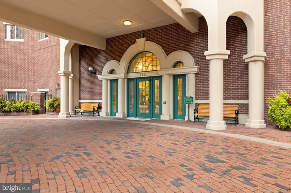 Alexandria, VA 22314,2151 JAMIESON AVE #601