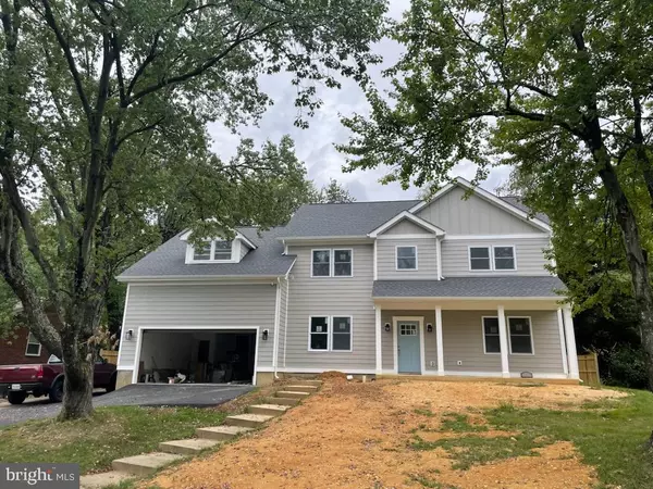 6323 EVERGLADES DR, Alexandria, VA 22312