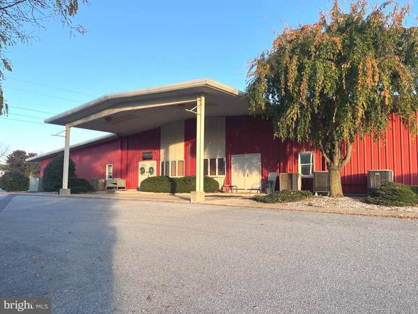 100 SUNSET BOULEVARD WEST, Chambersburg, PA 17202