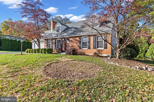 Camp Hill, PA 17011,52 FAIRWAY DR