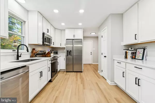 Waldorf, MD 20601,2765 HAMILTON RD