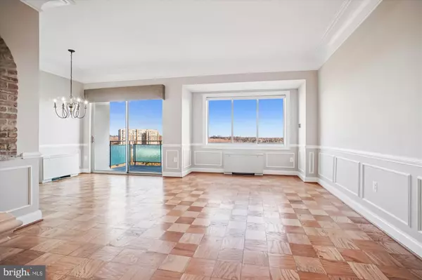 Rockville, MD 20852,10401 GROSVENOR PL #1515