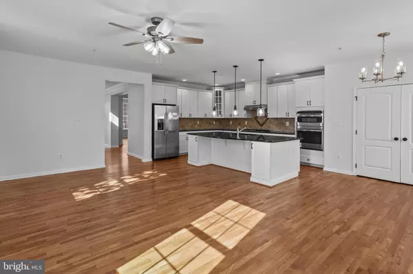 Upper Marlboro, MD 20772,4408 THOROUGHBRED DR