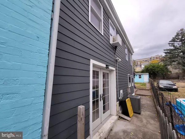 Norristown, PA 19401,507 E LAFAYETTE ST