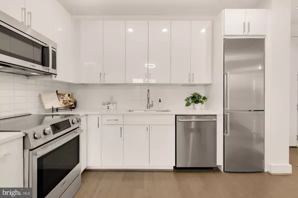 Washington, DC 20003,1500 PENNSYLVANIA AVE SE #305