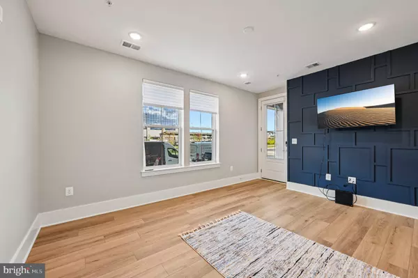 Baltimore, MD 21230,2506 PENINSULA DR