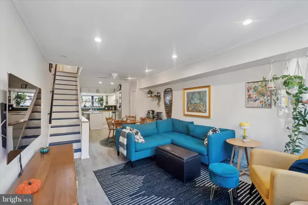 Philadelphia, PA 19147,804 SEARS ST