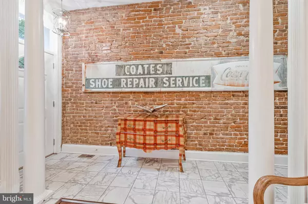 Washington, DC 20002,506 7TH ST NE