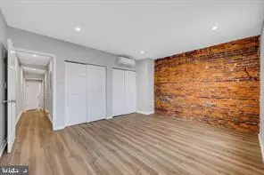 Philadelphia, PA 19130,876 N 19TH ST