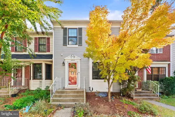 Springfield, VA 22153,8605 WESTERN OAK DR