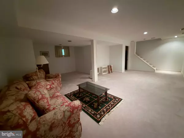 Phoenix, MD 21131,38 CONSTANTINE DR