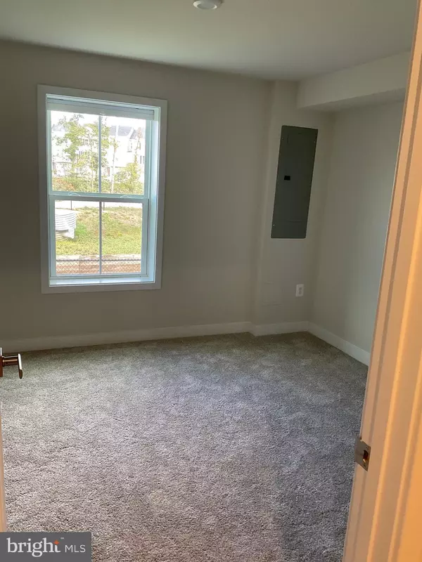 Fredericksburg, VA 22408,4317 SOUTHERBY DR