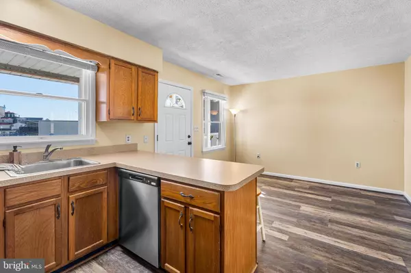 Ocean City, MD 21842,506 LARK #6