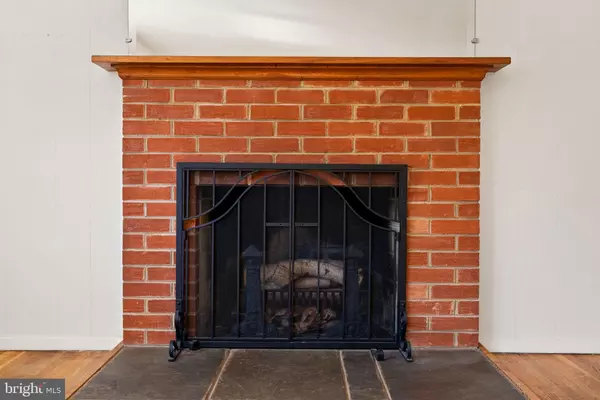 Springfield, VA 22151,5512 FLAG RUN DR