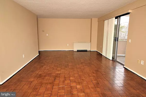 Bethesda, MD 20817,7501 DEMOCRACY BLVD #B-239