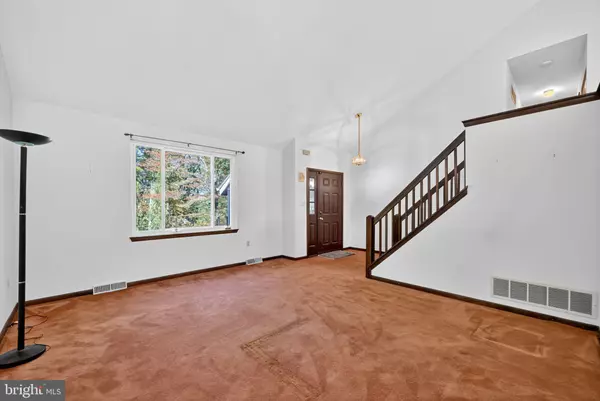 Philadelphia, PA 19128,929 MANATAWNA AVE