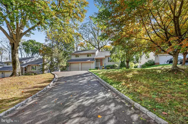 Philadelphia, PA 19128,929 MANATAWNA AVE