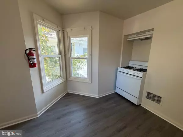 Millville, NJ 08332,110 W MAIN ST #B