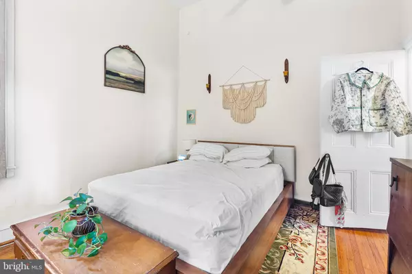 Philadelphia, PA 19103,1712 PINE ST