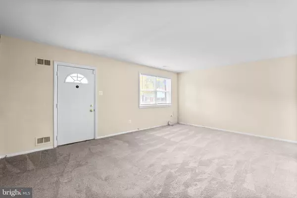 Landover, MD 20785,2417 KENT VILLAGE PL