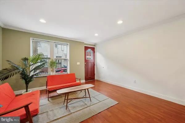 Philadelphia, PA 19145,2115 S CARLISLE ST