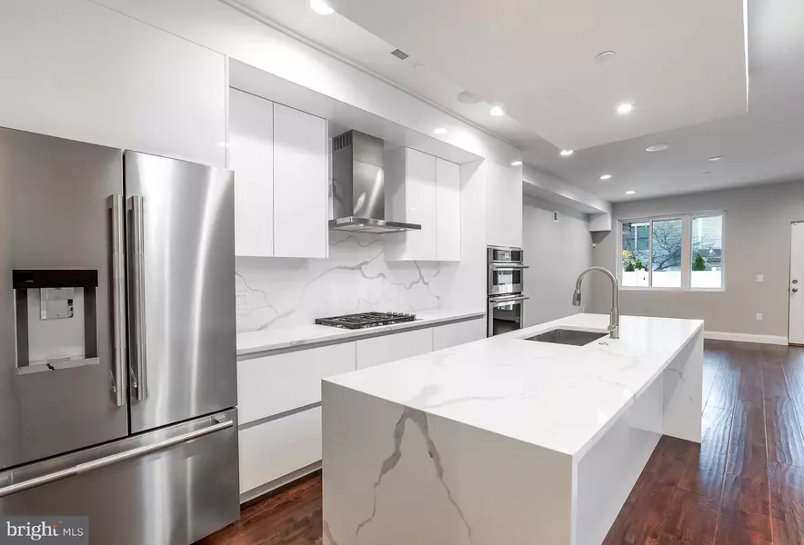 1516 CAMBRIDGE ST #1, Philadelphia, PA 19130