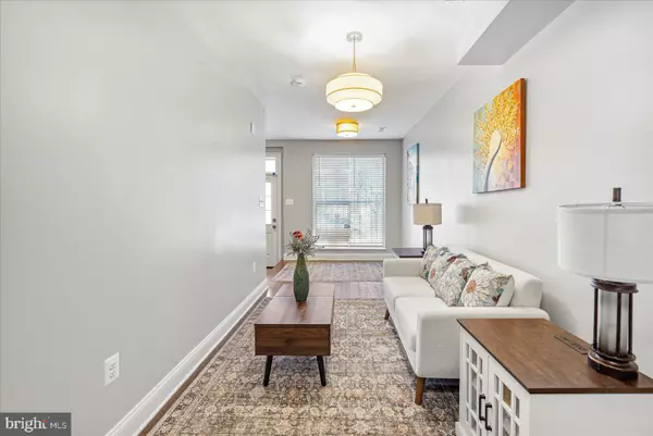 Baltimore, MD 21217,2428 MCCULLOH ST