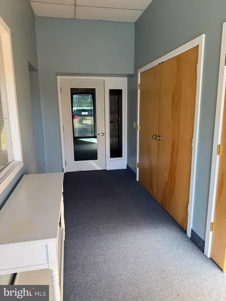 1254 W CHESTER PIKE #106, Havertown, PA 19083