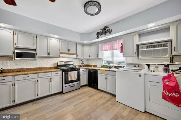 Pennsauken, NJ 08110,8402 HOLMAN AVE #2