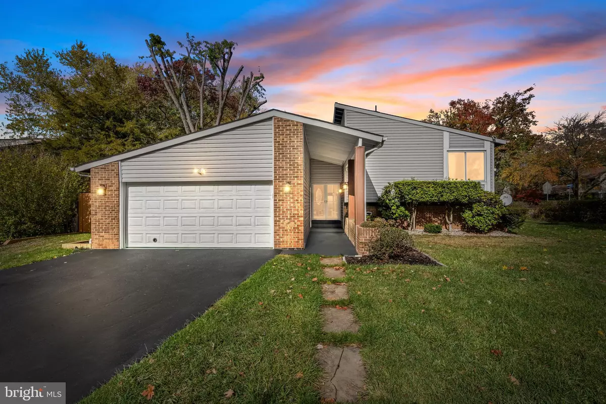 Sterling, VA 20164,101 HOPELAND LN