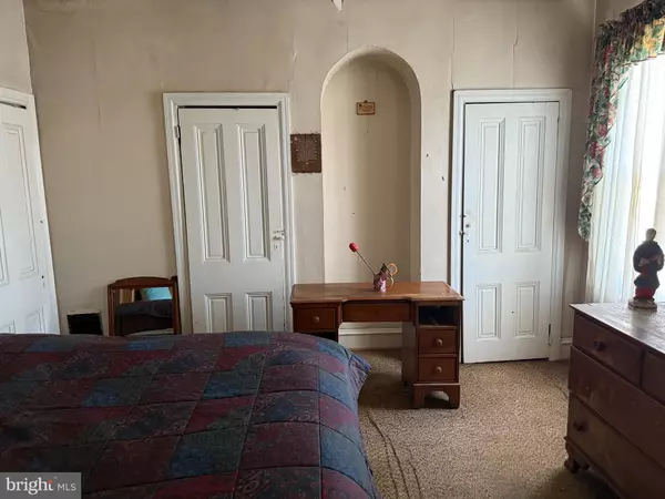 Philadelphia, PA 19121,2136 N 21ST ST