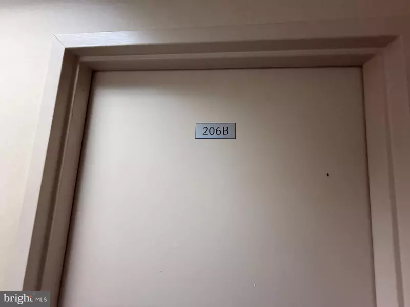 1254 W CHESTER PIKE #206B, Havertown, PA 19083