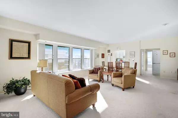 Arlington, VA 22203,900 N TAYLOR ST #2105 & #2107