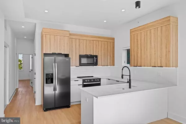 4225 POWELTON AVE #2, Philadelphia, PA 19104