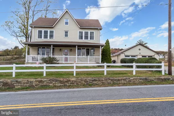 Lehighton, PA 18235,1772 MAHONING DR W
