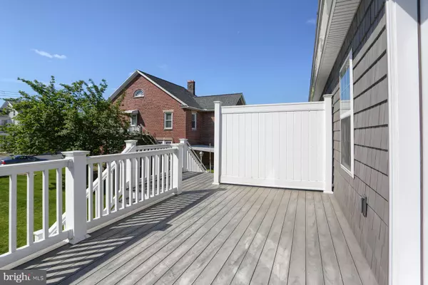 Palmyra, PA 17078,227 W CHERRY ST