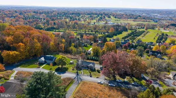 Lancaster, PA 17601,260 BLOSSOM HILL DR